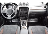 J&J AUTOMOTIVE | Gumové rohože so zvýšeným okrajom pre Suzuki Vitara cross 2015-vyššie
