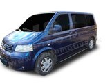 J&J AUTOMOTIVE | Bočné nerezové rámy pre Volkswagen T5 SWB 2003-2015 60,3mm BLACK